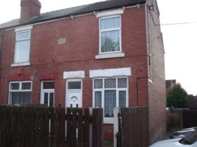 2 bedroom Terraced t...